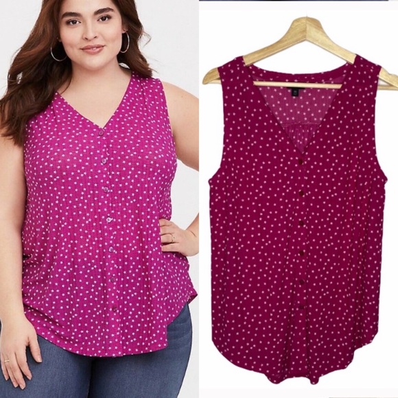 Torrid Star Print Fushia Button Up Sleeveless Top